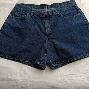 (SOLD)Riders brand classic high-rise denim shorts in dark blue